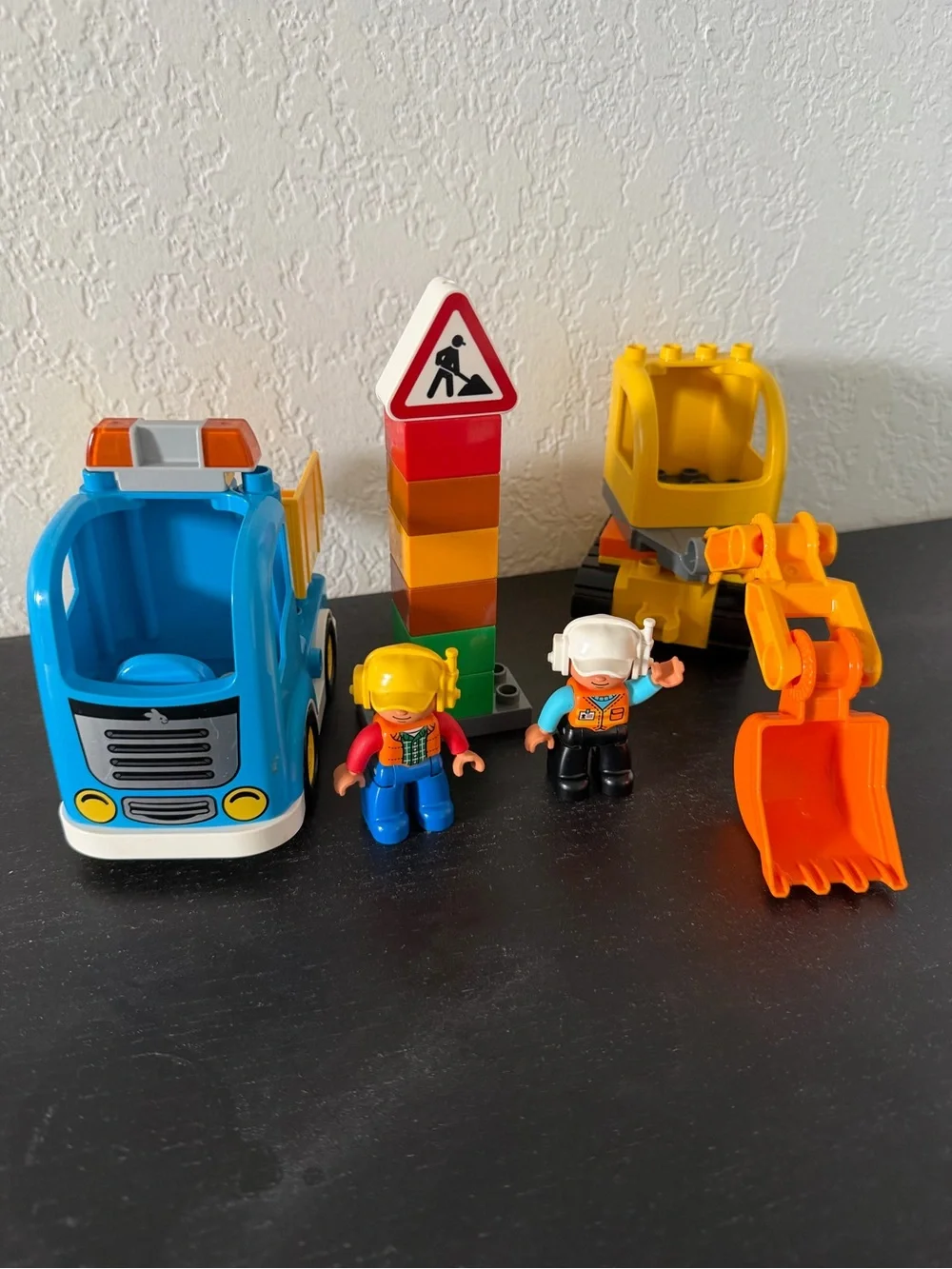 Lego Duplo Town Truck & Tracked Excavator 10812 some small items missed